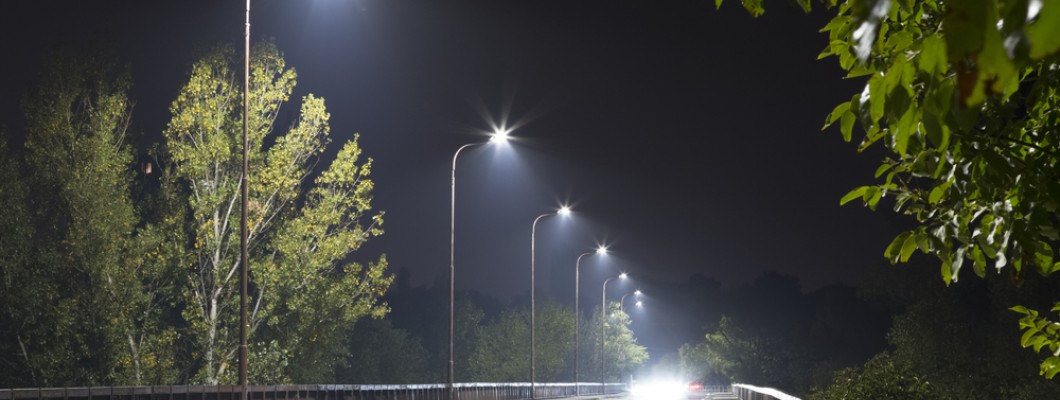 Smart Solar street lights trialled in WA Smart Solar street lights trialled in WA